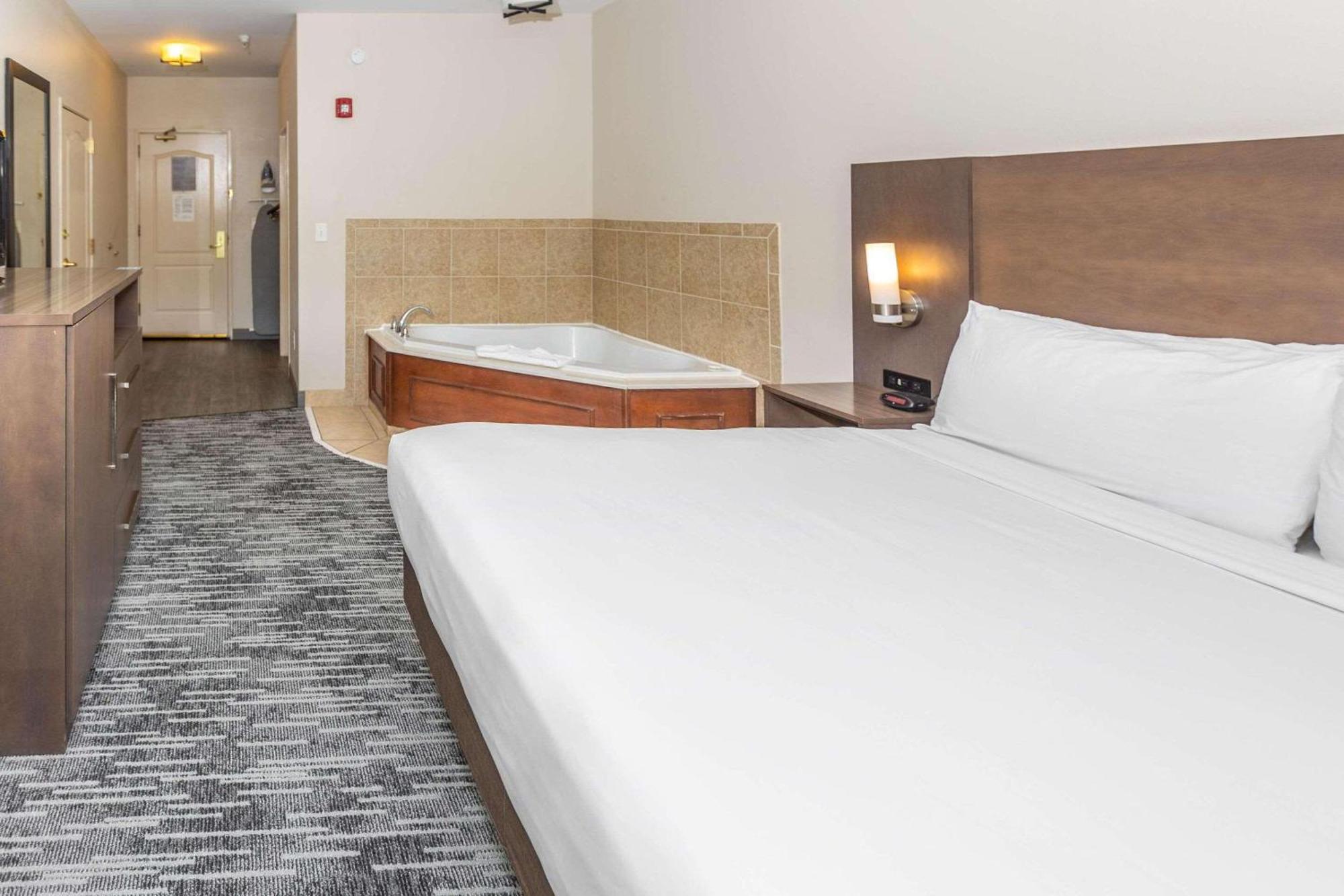 Country Inn & Suites By Radisson, Smyrna - Atlanta Northwest Смирна Экстерьер фото